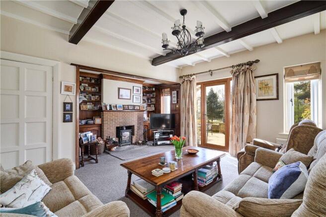 5 bed Detached for sale Image 10