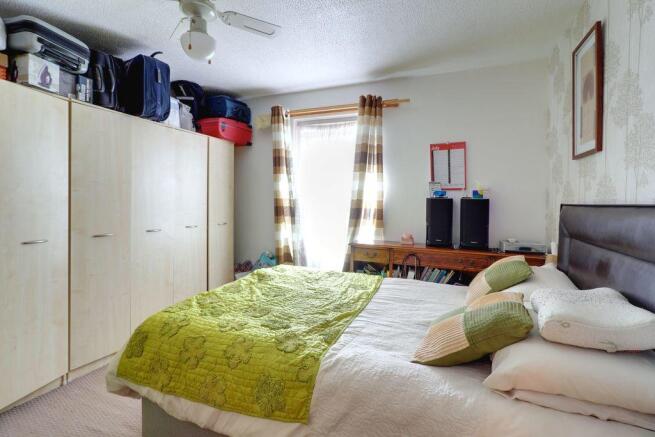 Bedroom 1 (Double)