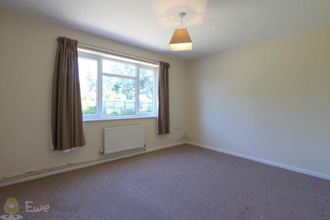 Bedroom 1 (Double)