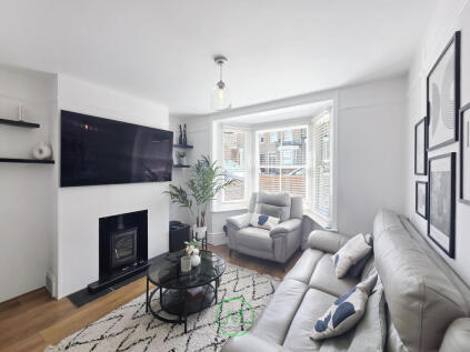 Totteridge Avenue, HP13