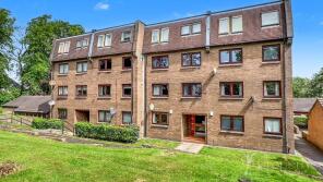 4, Nethan Gate, Hamilton ML3 8NH