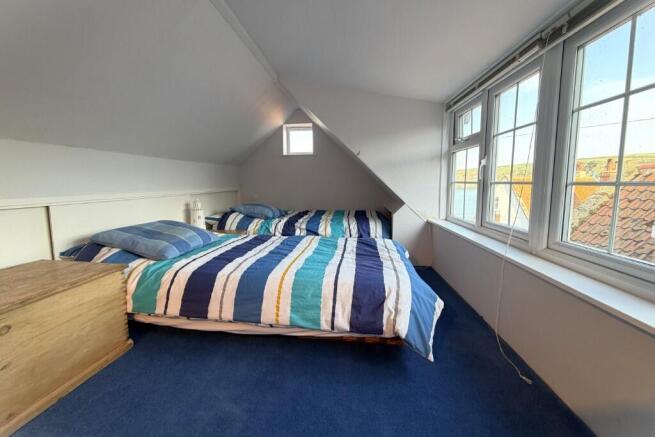 2 bed Semi-Detached for sale Image 11