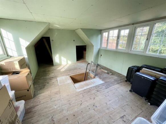 LOFT2.jpg