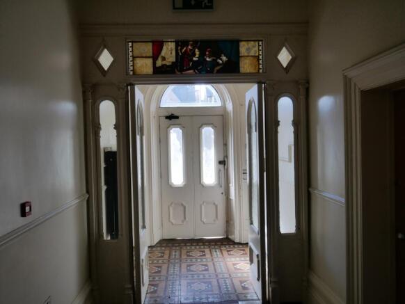 1 bed Apartment to rent Image 9