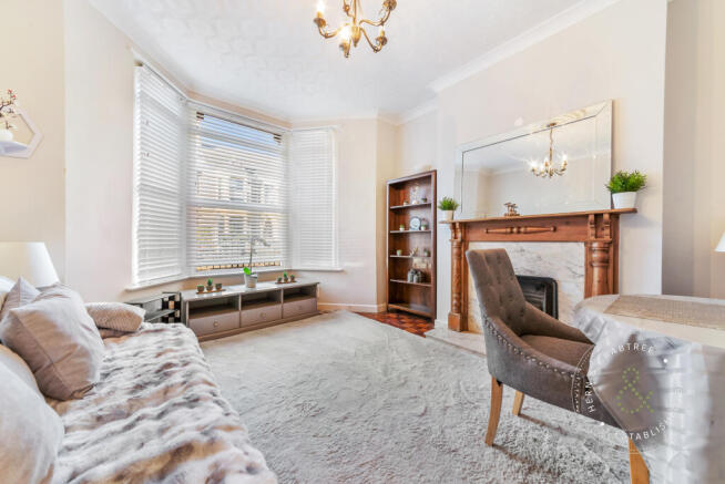 4 Dogo Street, Pontcanna, Cardiff, South Wales CF11 9JJ photo 4