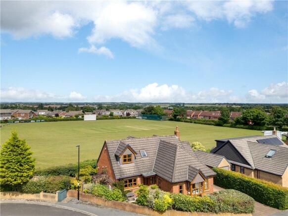 3 bed Bungalow for sale in knaresborough