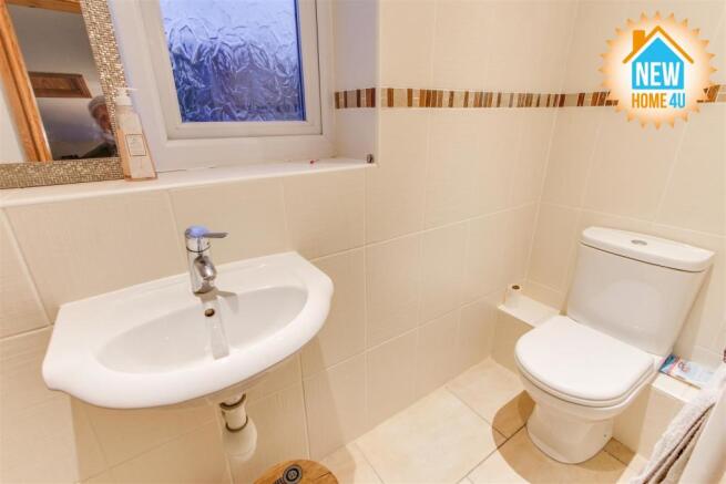 EN-SUITE: