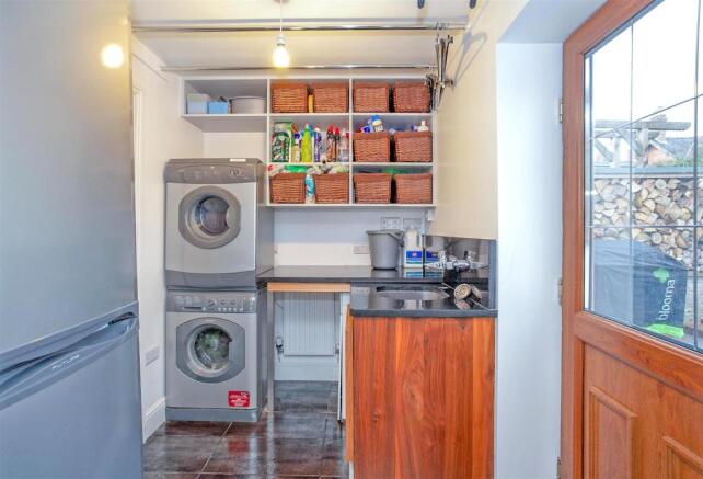 Utility Room.jpg