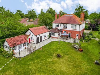 76 Witham Road, Woodhall Spa, LN10
