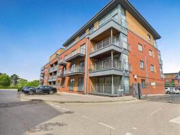 Apartment 14, Aston Court, Basin Road, Worcester WR5 3FR