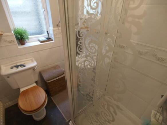 En Suite Shower Room
