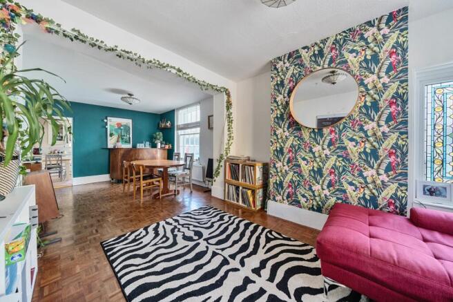 Living Room/Dining Room (1)