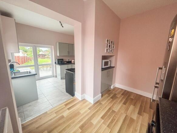 Kitchen/Utility