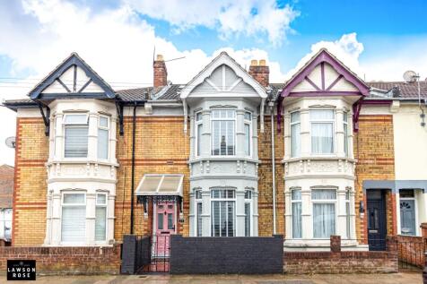 Warren Avenue, Southsea, PO4