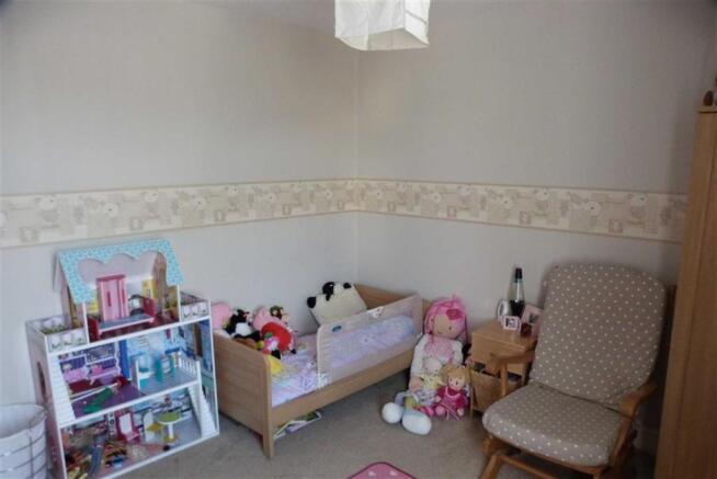 Bedroom 2: