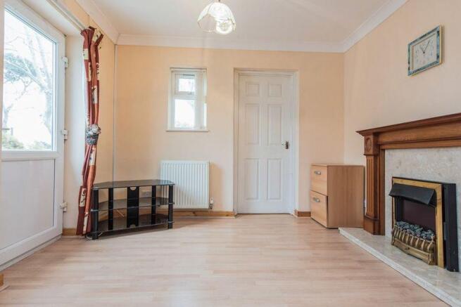 SITTING ROOM/SNUG
