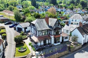 Flat, Rose Bank Guest House, High Street, Porlock, Minehead TA24 8PY