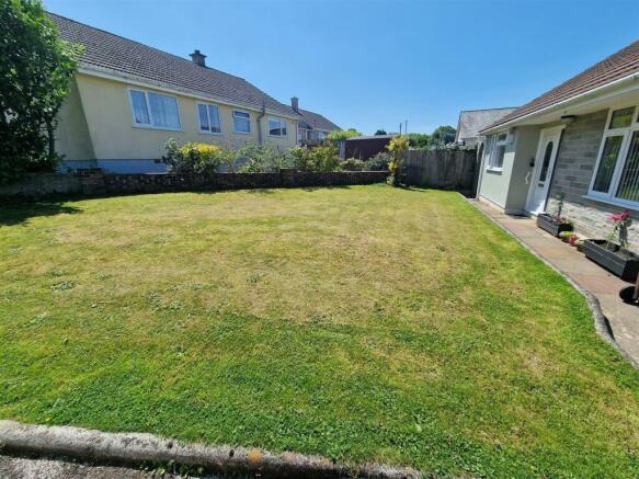 Front Garden.jpg