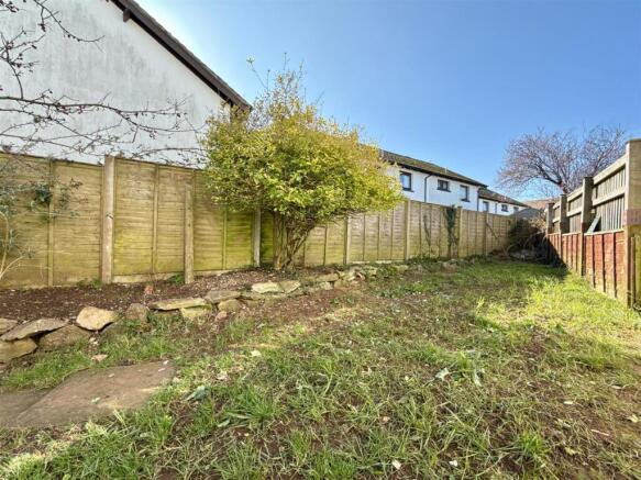 Rear Lawn.JPG