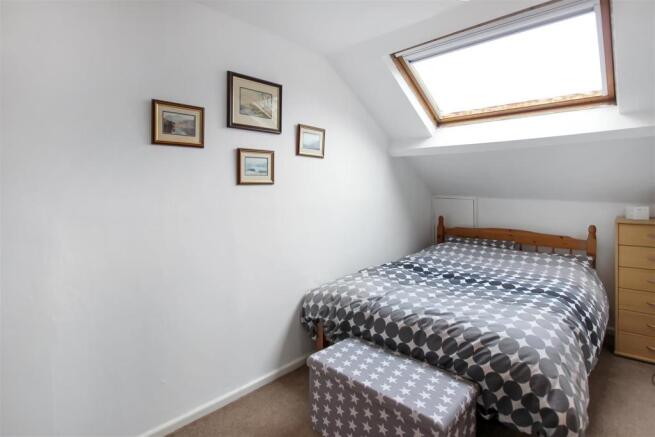 Bedroom 4 (1).jpg