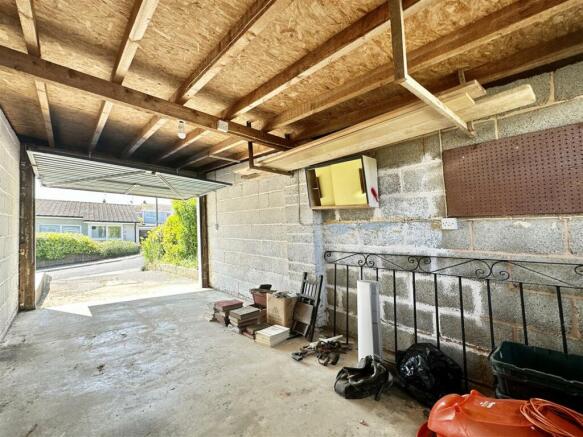 Garage.jpg