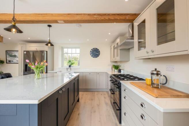4 bed Barn Conversion for sale Image 5