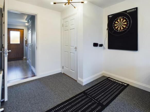 Garage / Games room