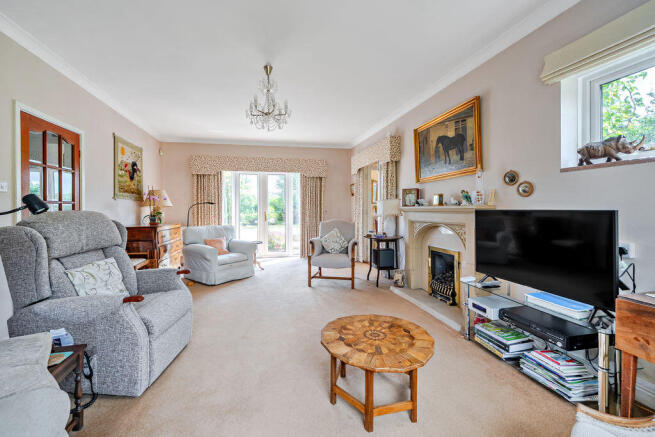 Croeswylan Close, Oswestry photo 4
