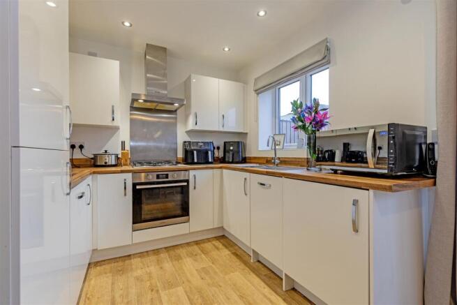 Kitchen-5.jpg