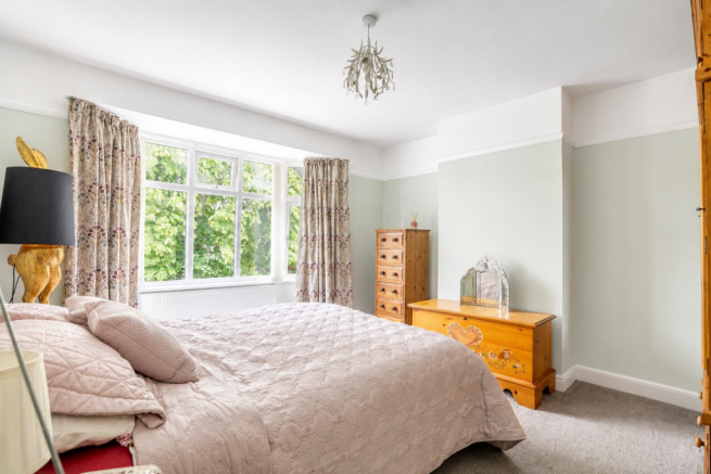 3 bed Semi-Detached for sale Image 10