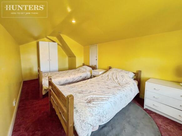 2 bed Semi-Detached Bungalow for sale Image 10