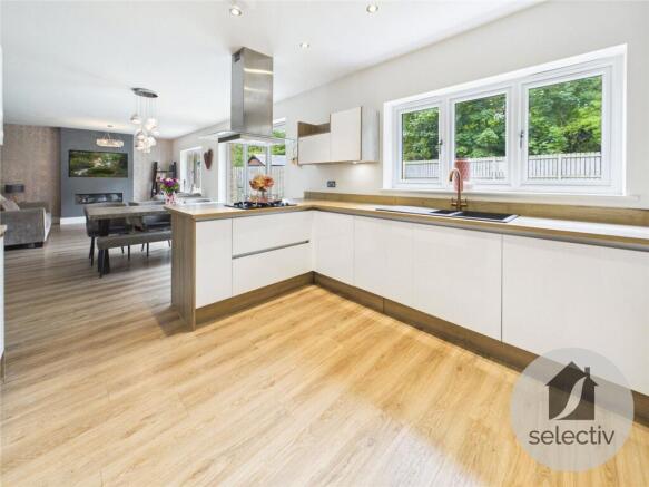 Hunters Hill Close, Guisborough, TS14 photo 2