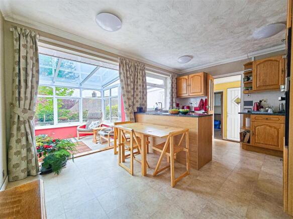Kitchen/Breakfast/Family Room