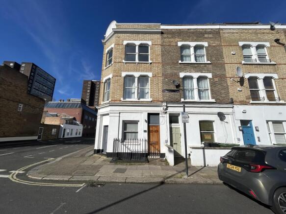 75 Greyhound Road, Fulham, London, W6 photo 5
