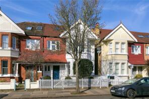 18, Burlington Avenue, Richmond TW9 4DQ