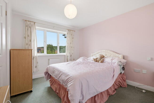 3 bed Town House for sale Image 10