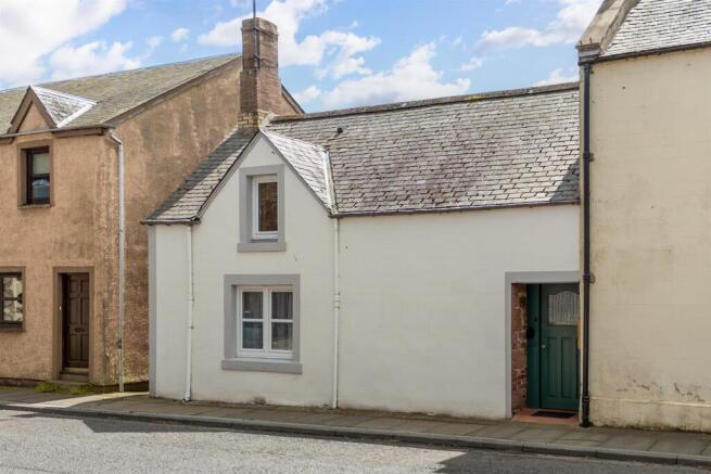 20_east_high_street_greenlaw-2.jpg
