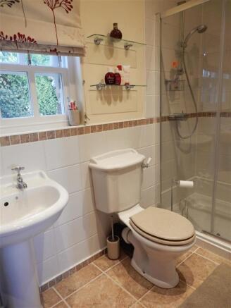 En suite shower room