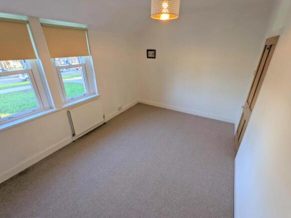 Bedroom One (4)