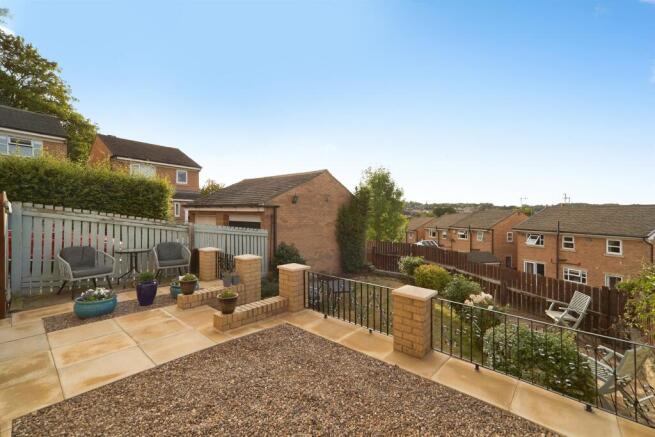 3 bed Detached for sale Image 7