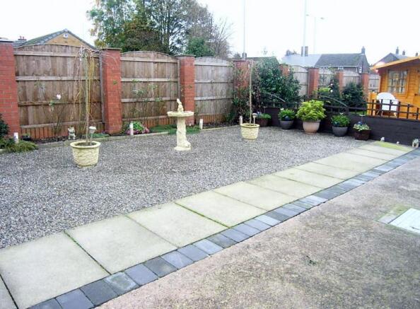 side garden