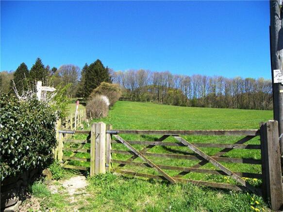Pathway To Crich