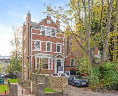 Trouville Road, London, SW4