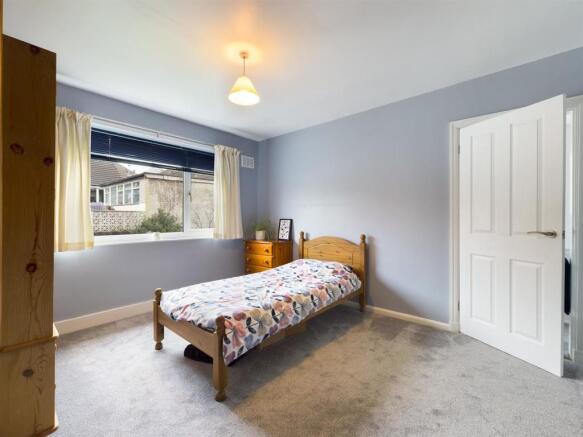 Bedroom 2.jpg