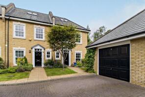 6, Vantage Mews, Northwood HA6 2PW