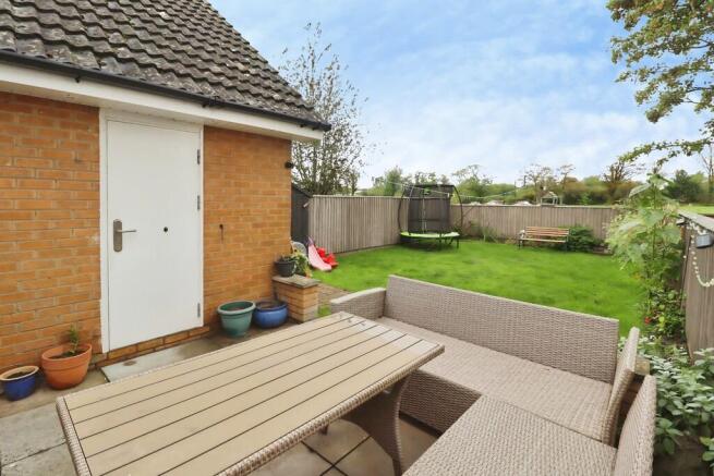 Anglian Way, Market Rasen photo 4