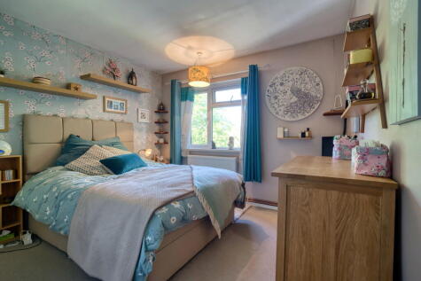 Wye Crescent, Bettws, Newport, NP20 7TS