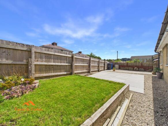 2 bed Terraced Bungalow for sale Image 4