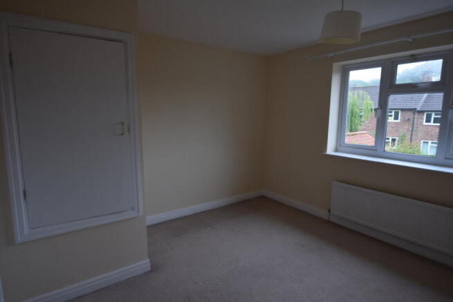 2 bed Semi-Detached to rent Image 8
