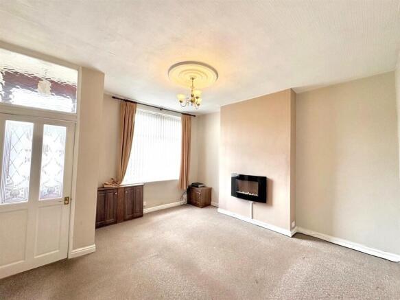 Living Room.jpg